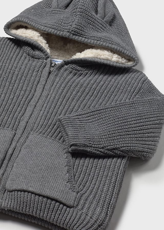 Knit pullover