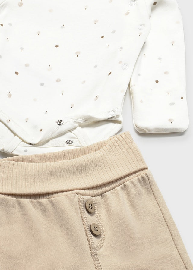 Knit set (4 garments)