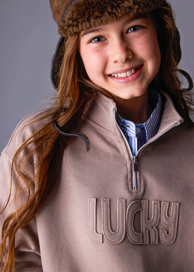 Pullover zipper