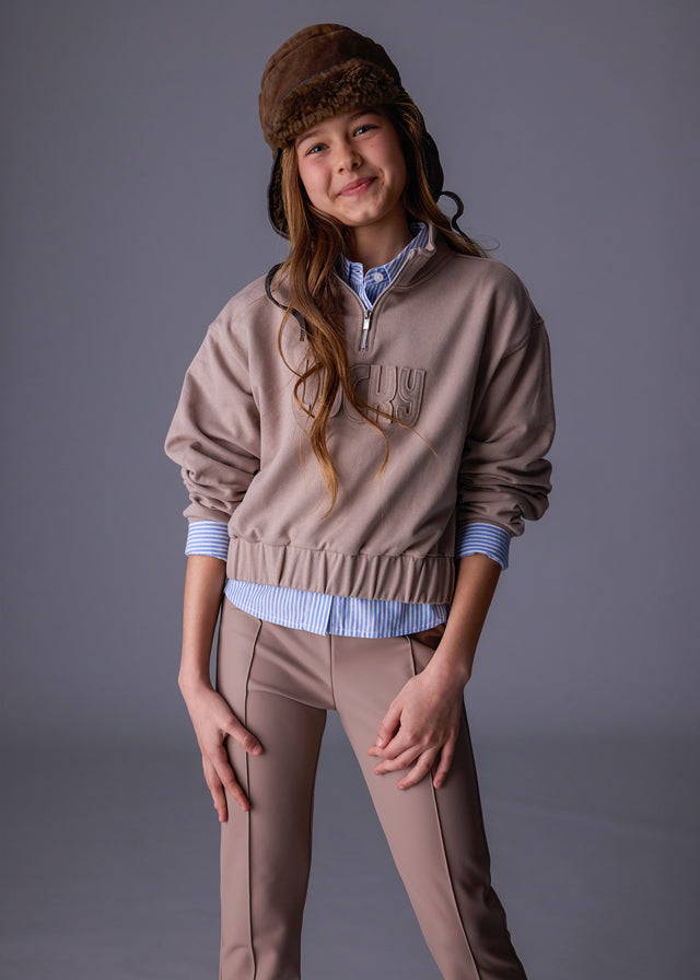 Pullover zipper