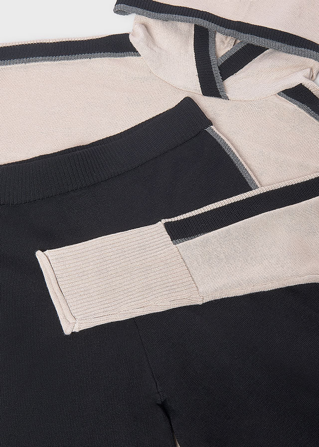 Long pant set w/hood