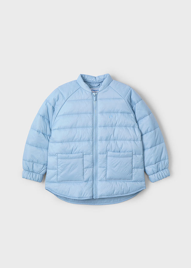 Light windbreaker