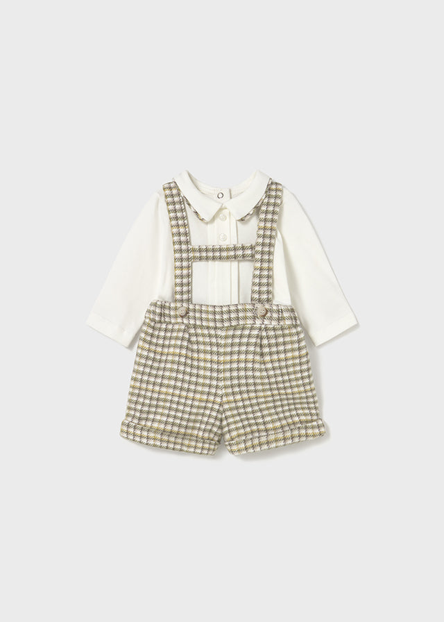 Shorts with suspender set