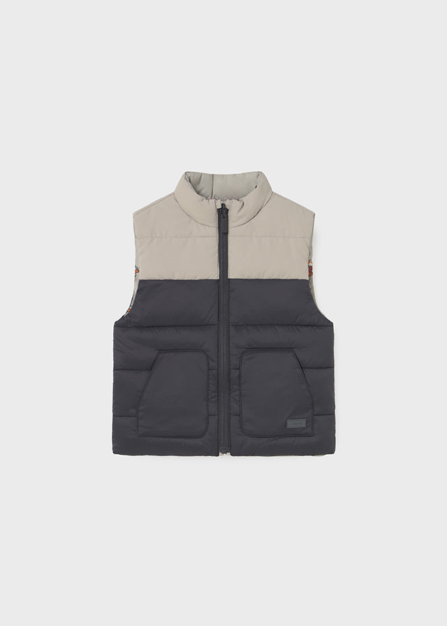 Reversible vest