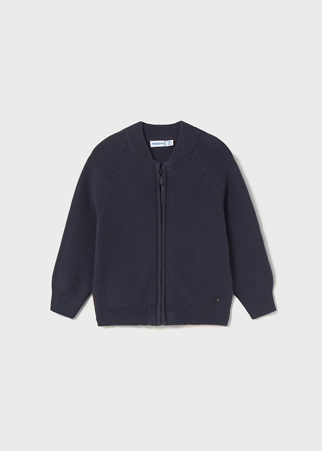 Knitting pullover