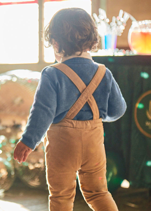 Pants with suspenders