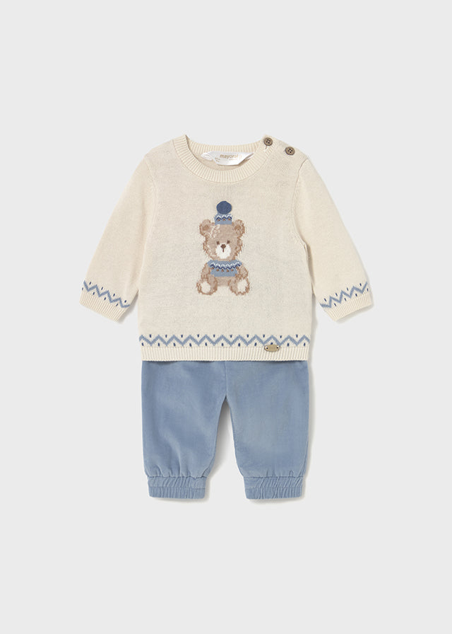 Set long trousers with sweater