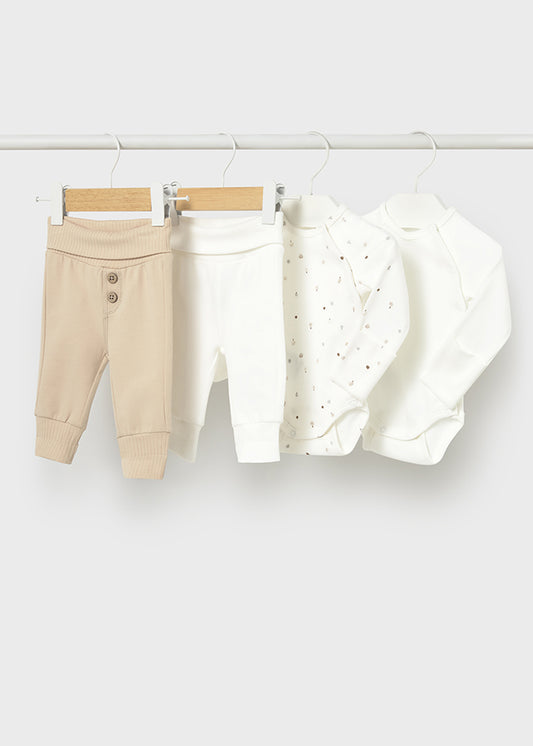 Knit set (4 garments)