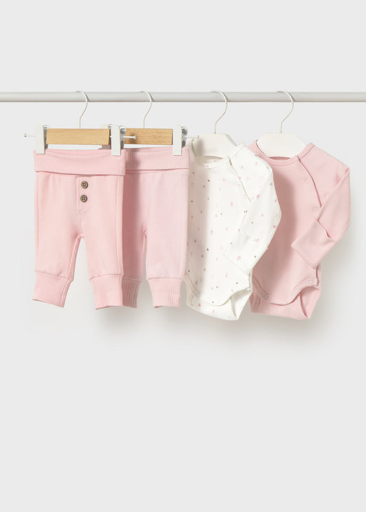 Knit set (4 garments)