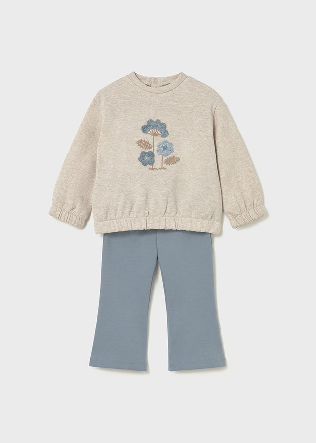 Pullover and leggings set