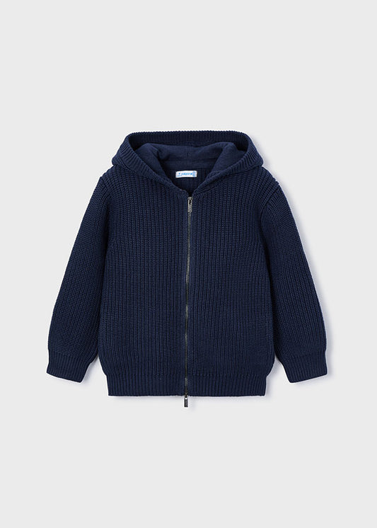 Knitting pullover with hood