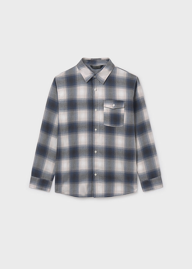 Plaid long sleeved shirt