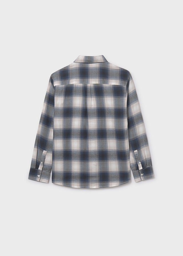 Plaid long sleeved shirt