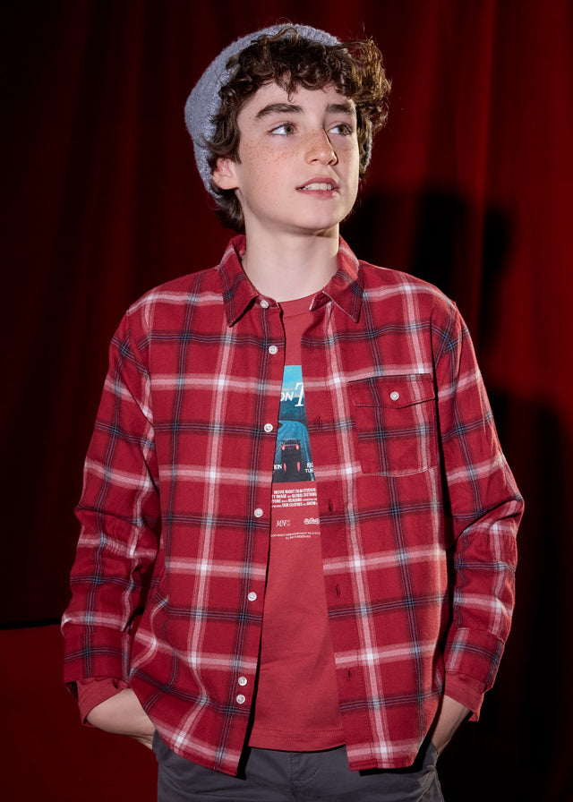 Plaid long sleeved shirt