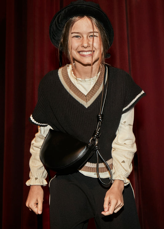 Knitting vest
