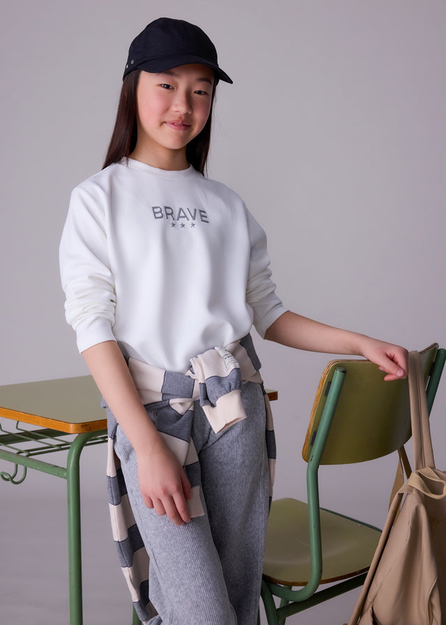 Brave pullover