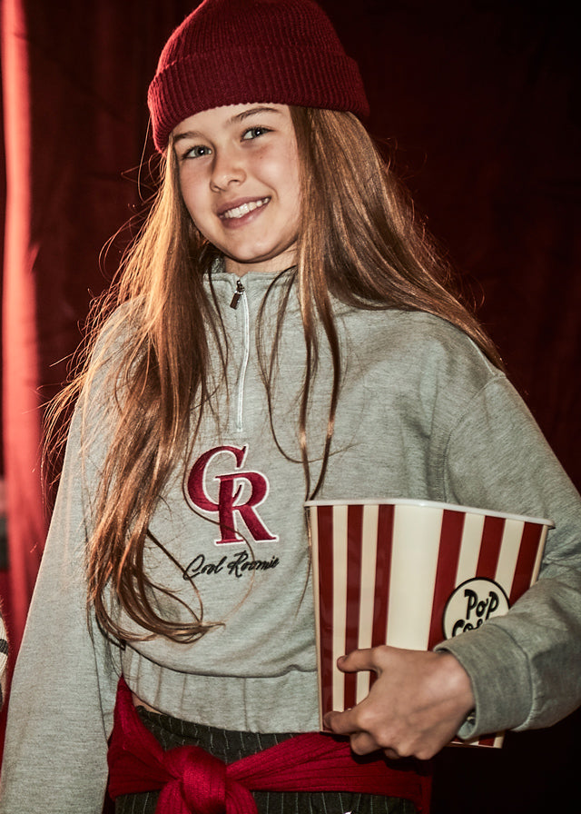 Pullover zipper