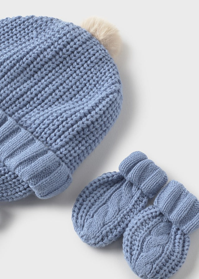 Hat & mittens set