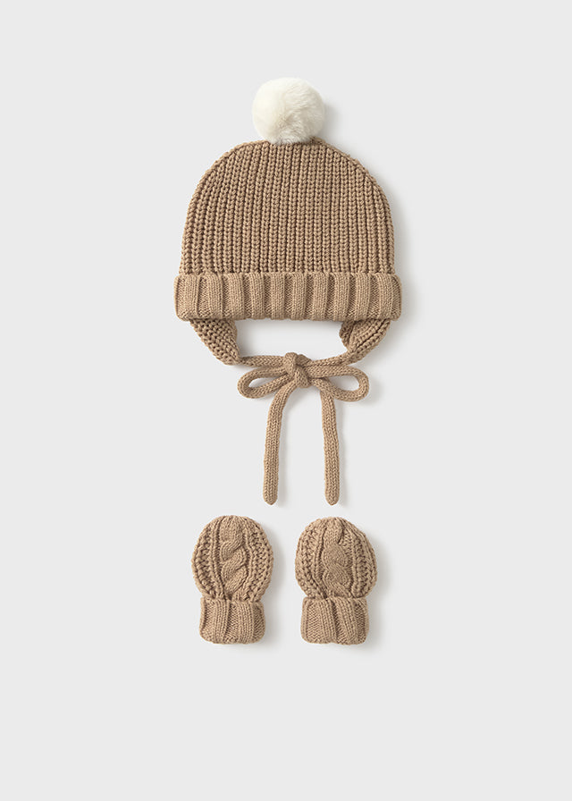 Hat & mittens set