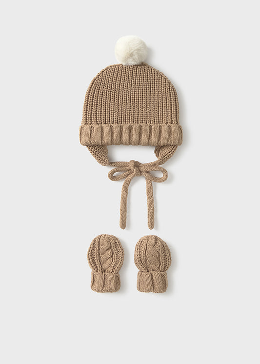 Hat & mittens set