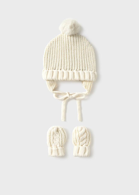 Hat & mittens set