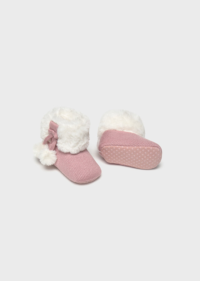 Knit boots