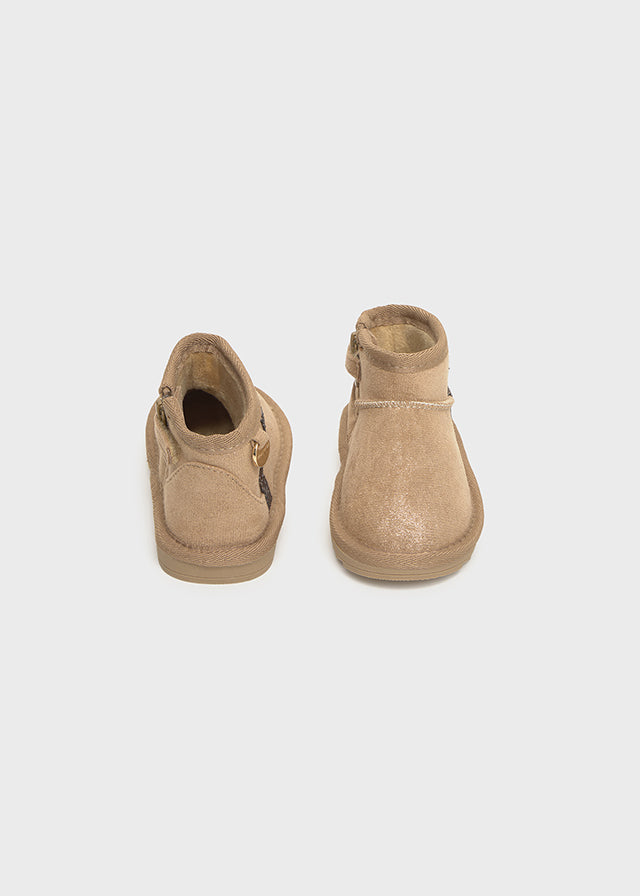 Mini boots