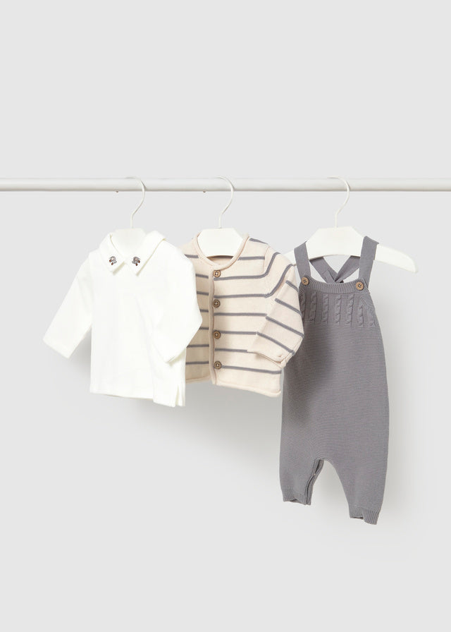 Knit dungarees set