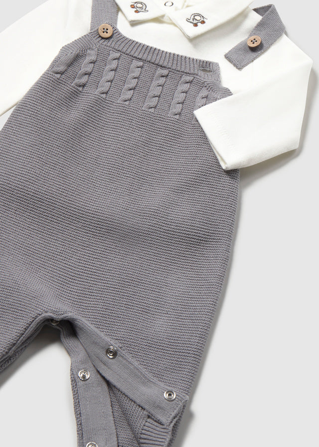 Knit dungarees set