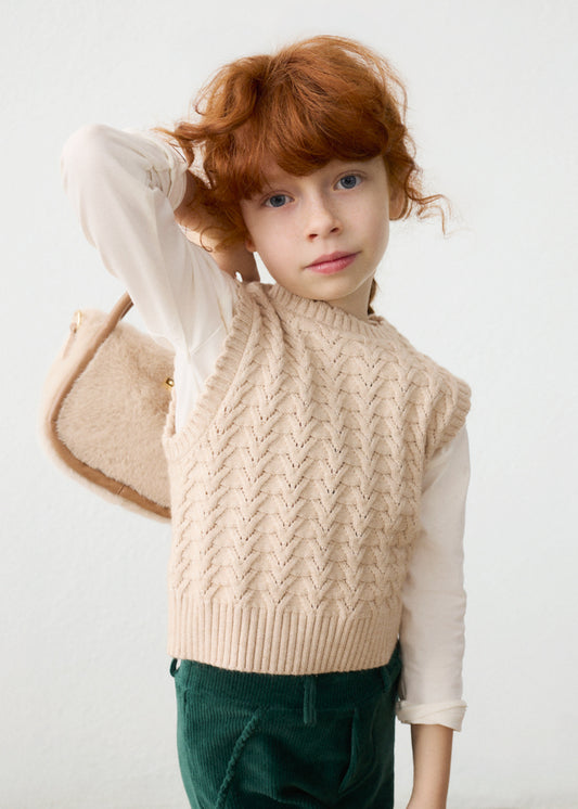 Knitting vest