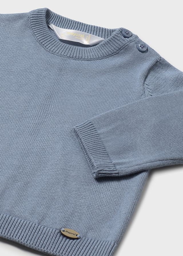 Knit sweater