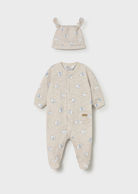 Long onesie w/ hat