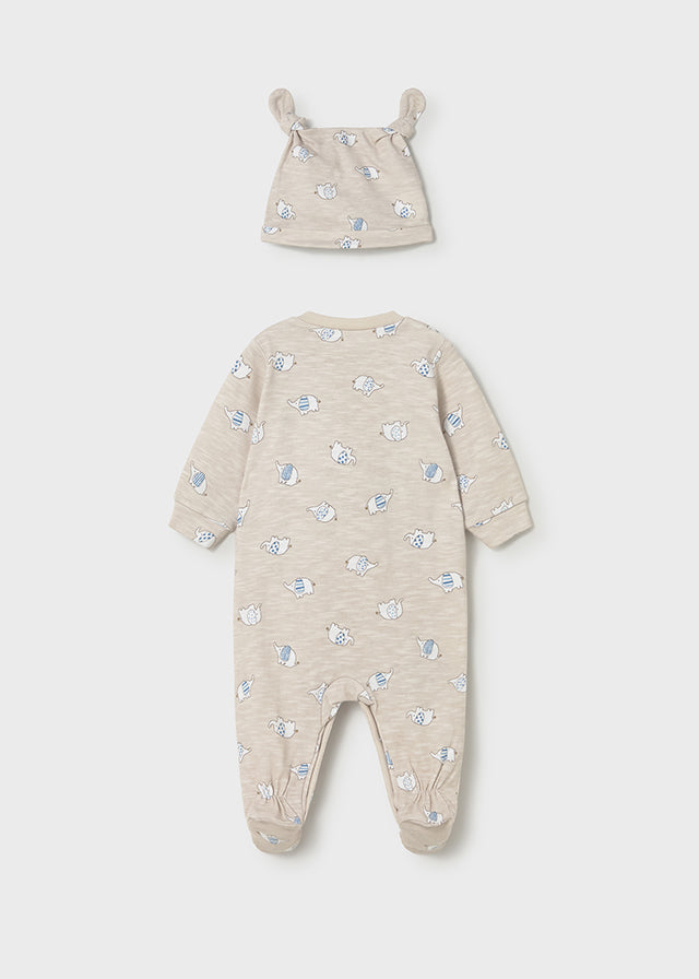 Long onesie w/ hat